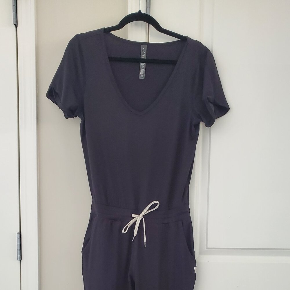 Share Vuori Jumpsuit All Day Women Small Romper Jumpsuit Black V-Neck Short